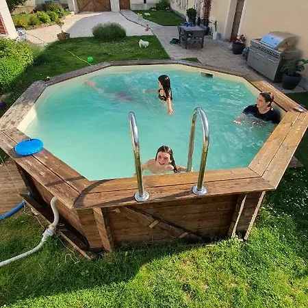 Au Cœur Des Vignes Avec Piscine Et *