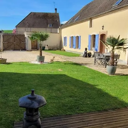 Ferienhaus Au Coeur Des Vignes Avec Piscine Et