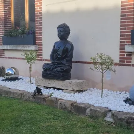 Au Cœur Des Vignes Avec Piscine Et Saudoy