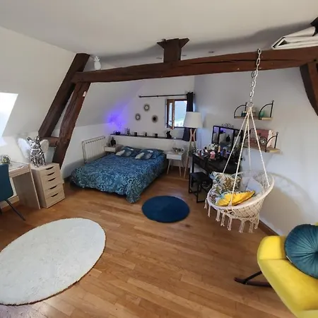 Ferienhaus Au Coeur Des Vignes Avec Piscine Et Saudoy