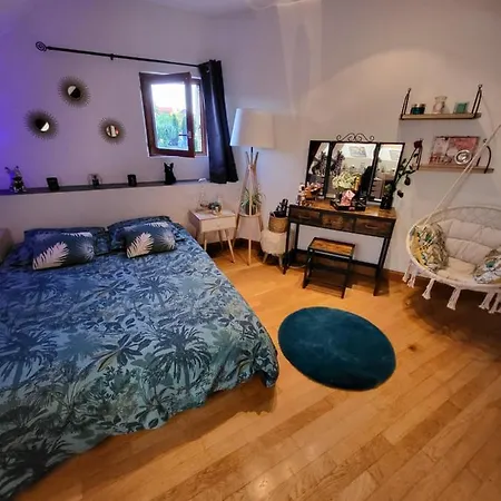 Ferienhaus Au Coeur Des Vignes Avec Piscine Et